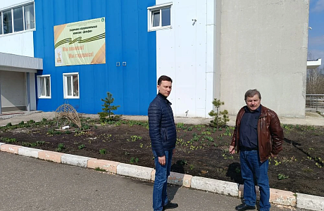 Дмитрий Сагайдачный проверил выполнение работ по благоустройству и санитарной очистке в Пачелмском районе